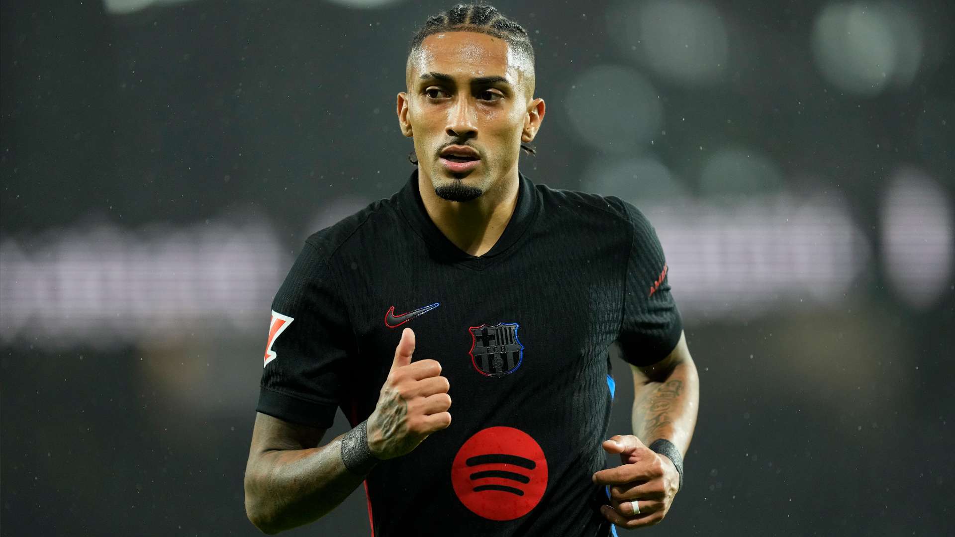 裁判员的每 裁判员的每