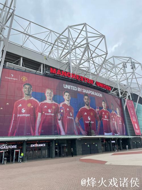 曼联球迷掌掴格拉利什被处罚：未来3年不能进入英国任何体育场馆