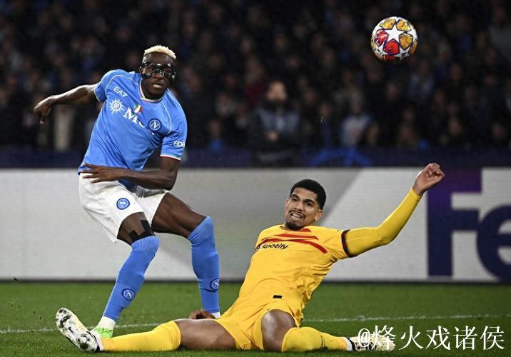 欧冠-莱万破门奥斯梅恩扳平 巴萨1-1战平那不勒斯 欧冠-莱万破门奥斯梅恩扳平 巴萨1-1战平那不勒斯