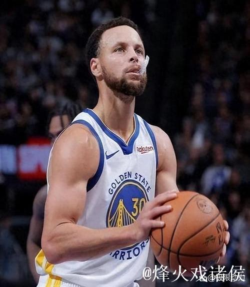 施罗德31分完胜库里28分 篮网逆转18分险胜勇士 施罗德31分完胜库里28分 篮网逆转18分险胜勇士